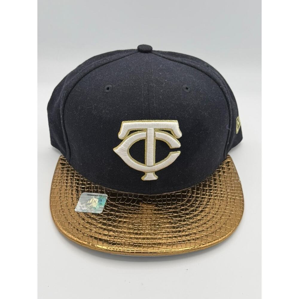 New Era 59FIFTY Minnesota Twins 7 3/8 Gold Slither Brim Fitted Hat MLB